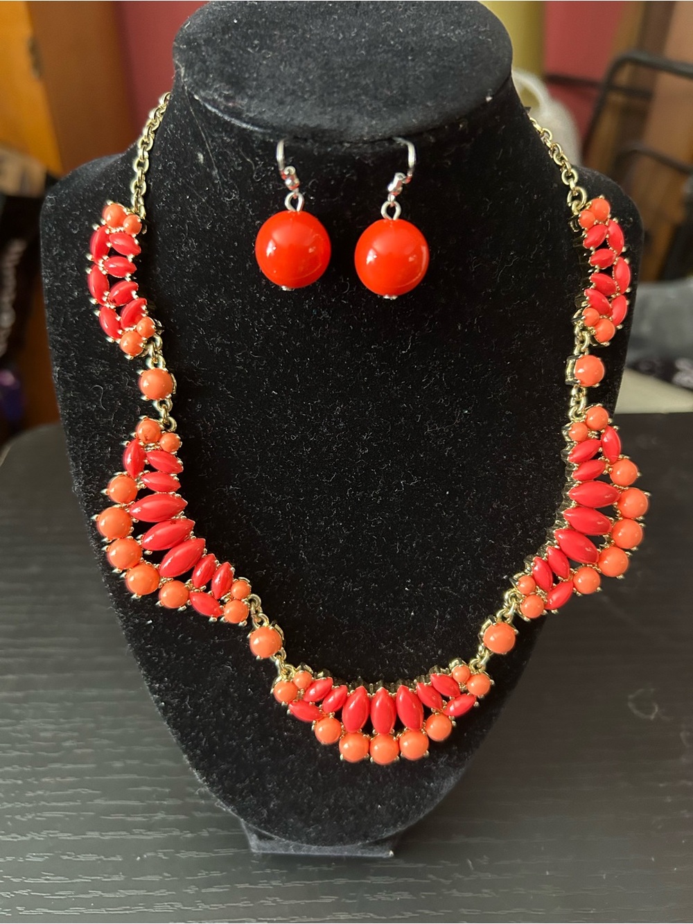 Coral Red Beaded Necklace & Earring Set - Women Jewelry